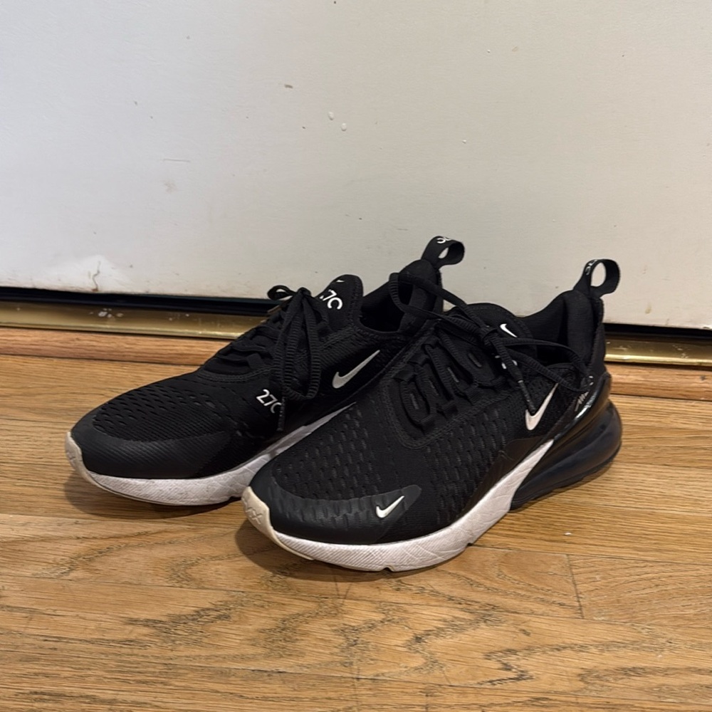 Nike Air Max 270